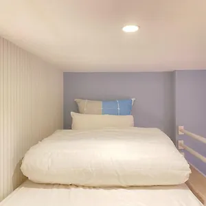 /